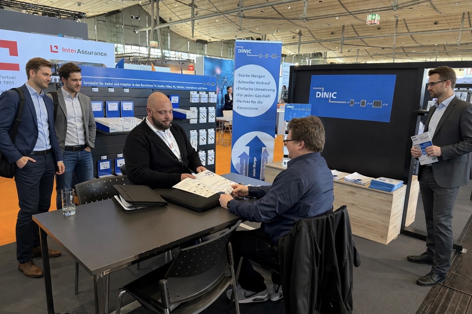 MAG GmbH auf der KOOP 2026 mit DINIC Schnellverkaufs-Konzepten