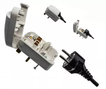 Adaptor de alimentare de la priza CEE 7/3 la fișa britanică tip G 13A, cu șuruburi, 5A, alb,