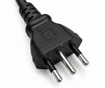 Verkkokaapeli Italia tyyppi L-C13, 1mm², hyväksyntä: IMQ, musta, pituus 5.00m.