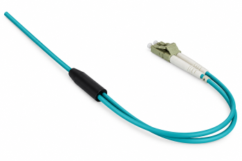 Armert fiberoptisk kabel OM3, 50µ, LC/LC multimode, 100m LC St./St., dupleks, LSZH, gnagerbeskyttelse, turkis