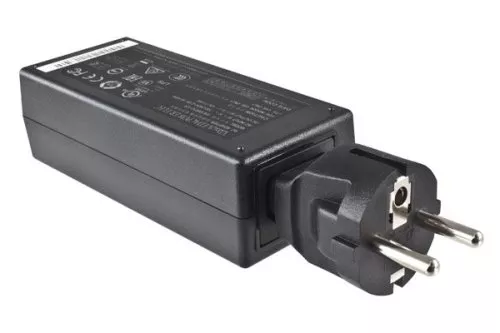 Stromadapter, Netzadapter Kaltgerätestecker C13 auf CEE 7/7 Schutzkontaktstecker (Schuko)