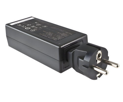 Stromadapter, Netzadapter Kaltgerätestecker C13 auf CEE 7/7 Schutzkontaktstecker (Schuko)