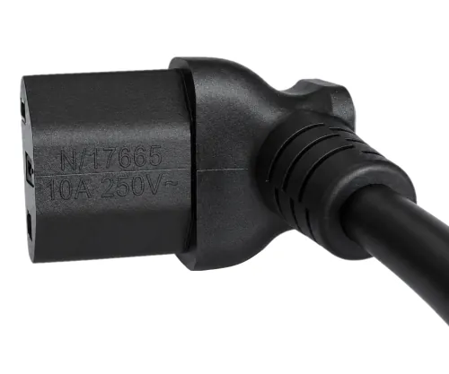 Cablu de rețea Elveția tip J (parțial izolat) la C13 90°, 0,75mm², omologare: SEV, negru, lungime 1,80m
